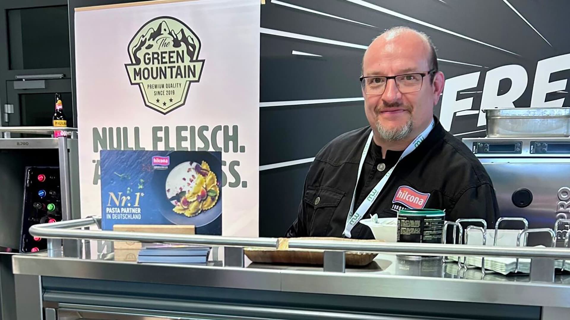Sven Eyben von Hilcona Feinkost beim meet & work Netzwerktreffen am 7. Juli 2025 bei B.PRO in Oberderdingen