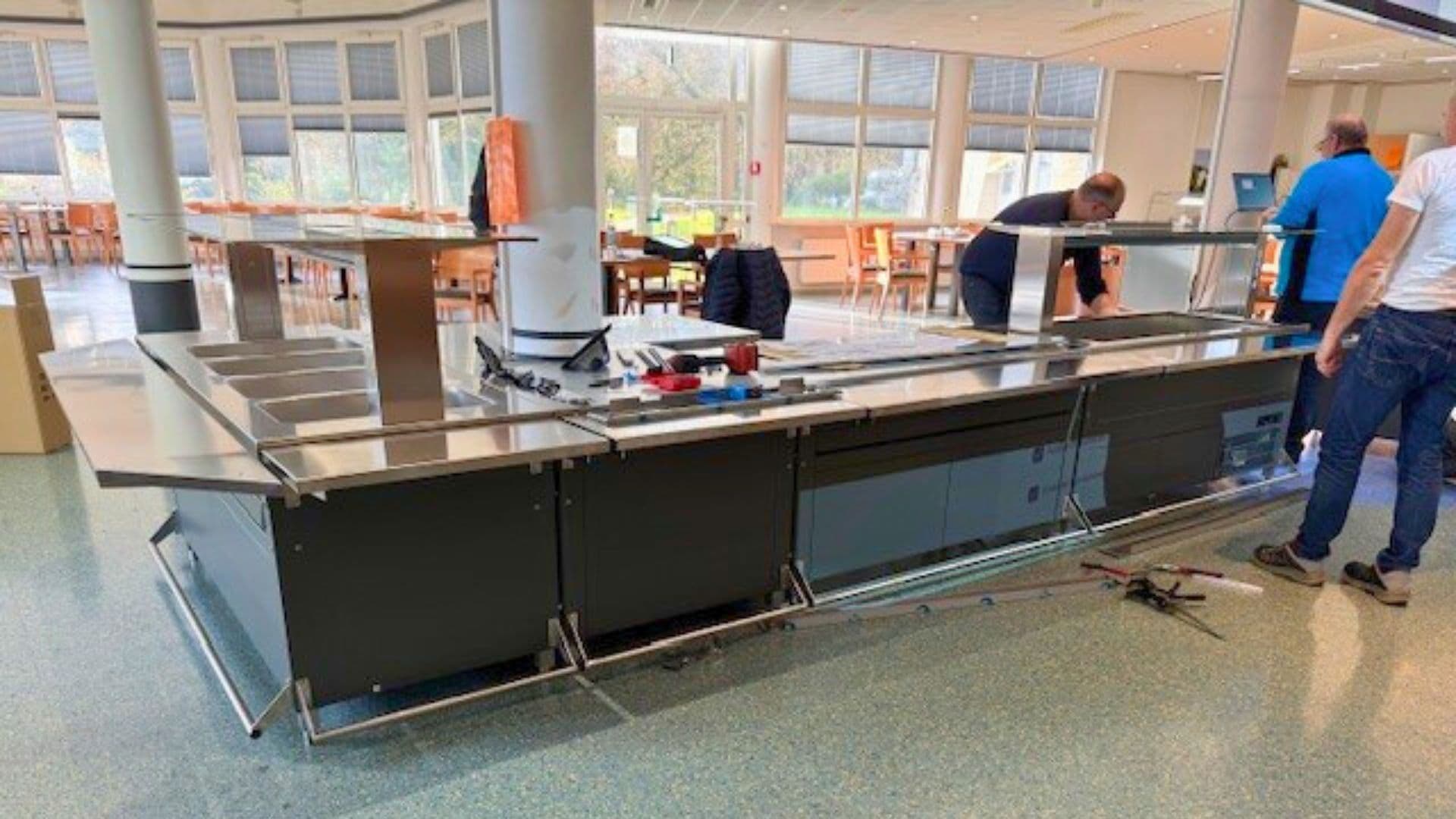 Instalación de BPRO BASIC Line con altura de salida reducida en la clínica VAMED de Hagen