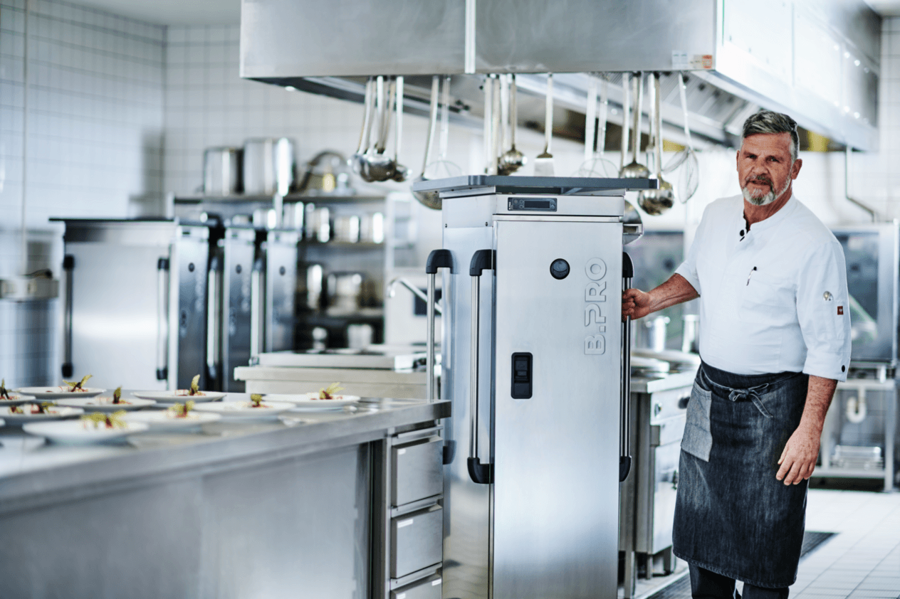 19_575203_Kueche_ausfahren_Koch_Mood_ohne_Display.psd